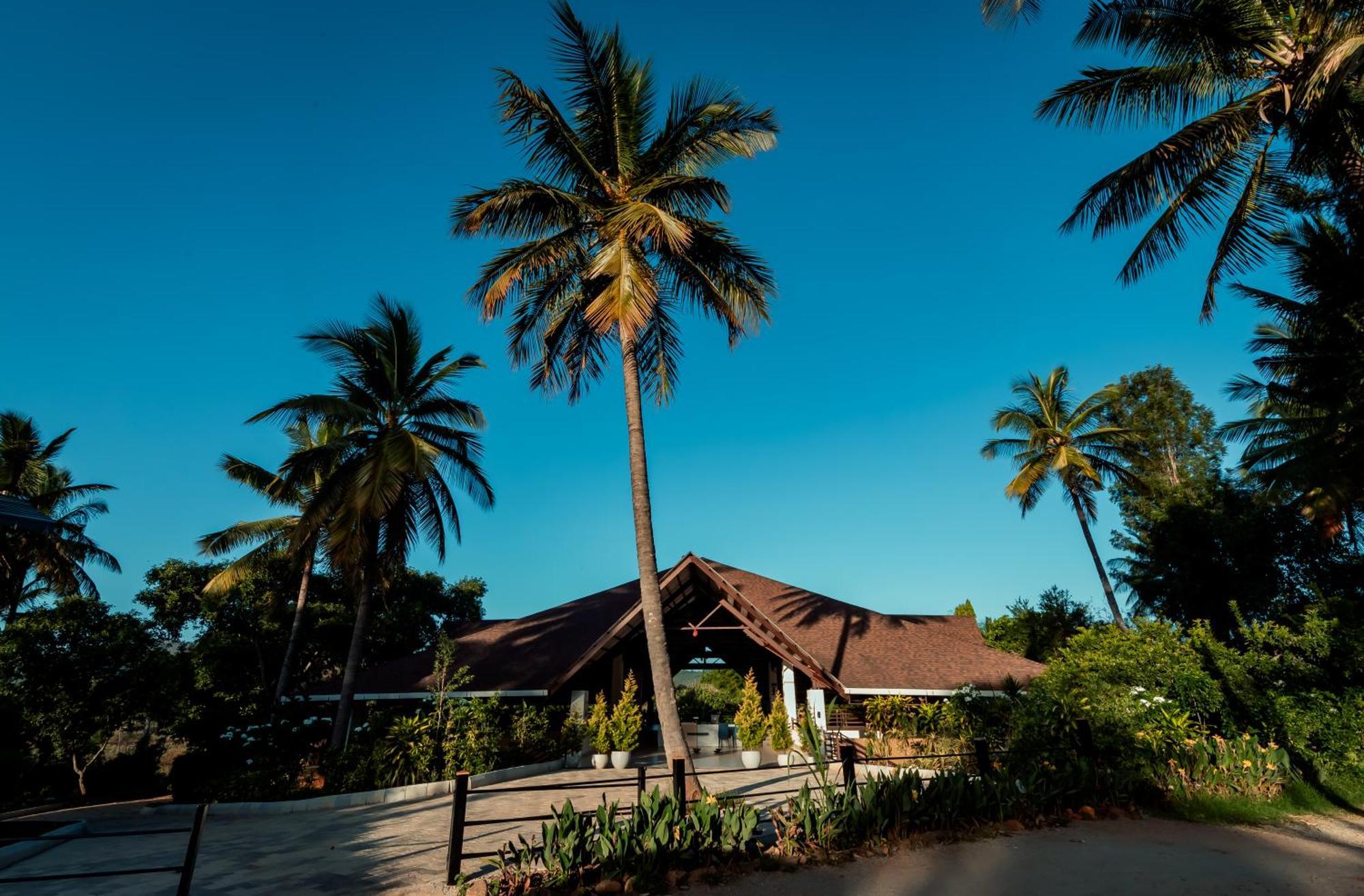 Commune18 Spa Resorts Чикмагалур Экстерьер фото