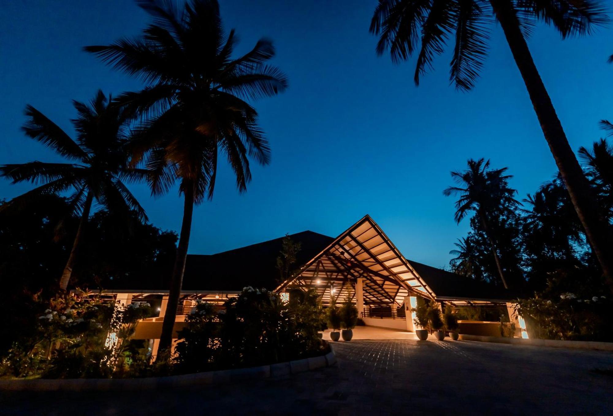 Commune18 Spa Resorts Чикмагалур Экстерьер фото
